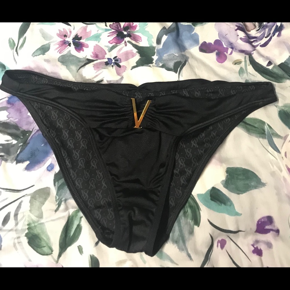 VS Very sexy bottoms!